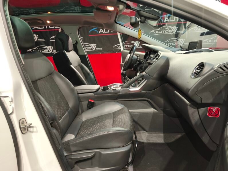 PEUGEOT 3008 2.0 HDI 150CV